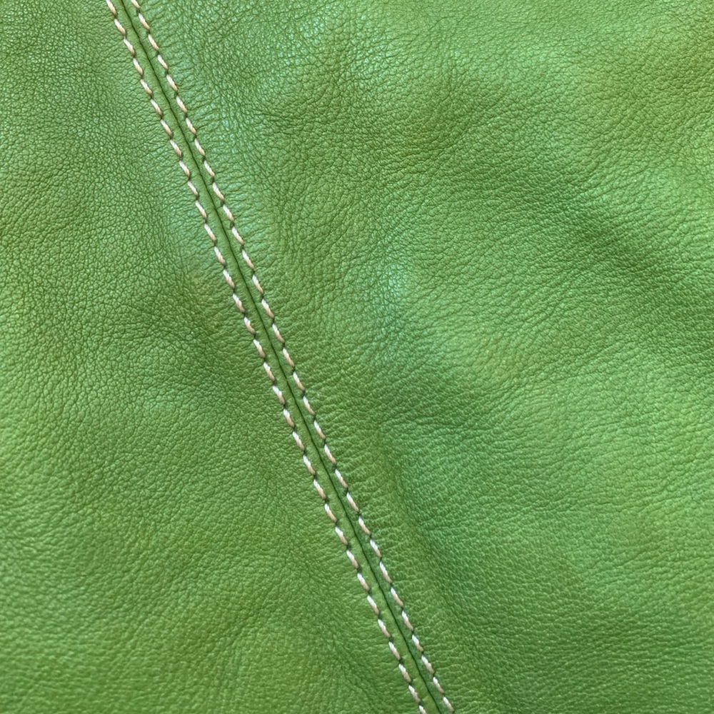 Gorgeous Apple Green Sissirossi bag made in Italy - Picture 6 of 8